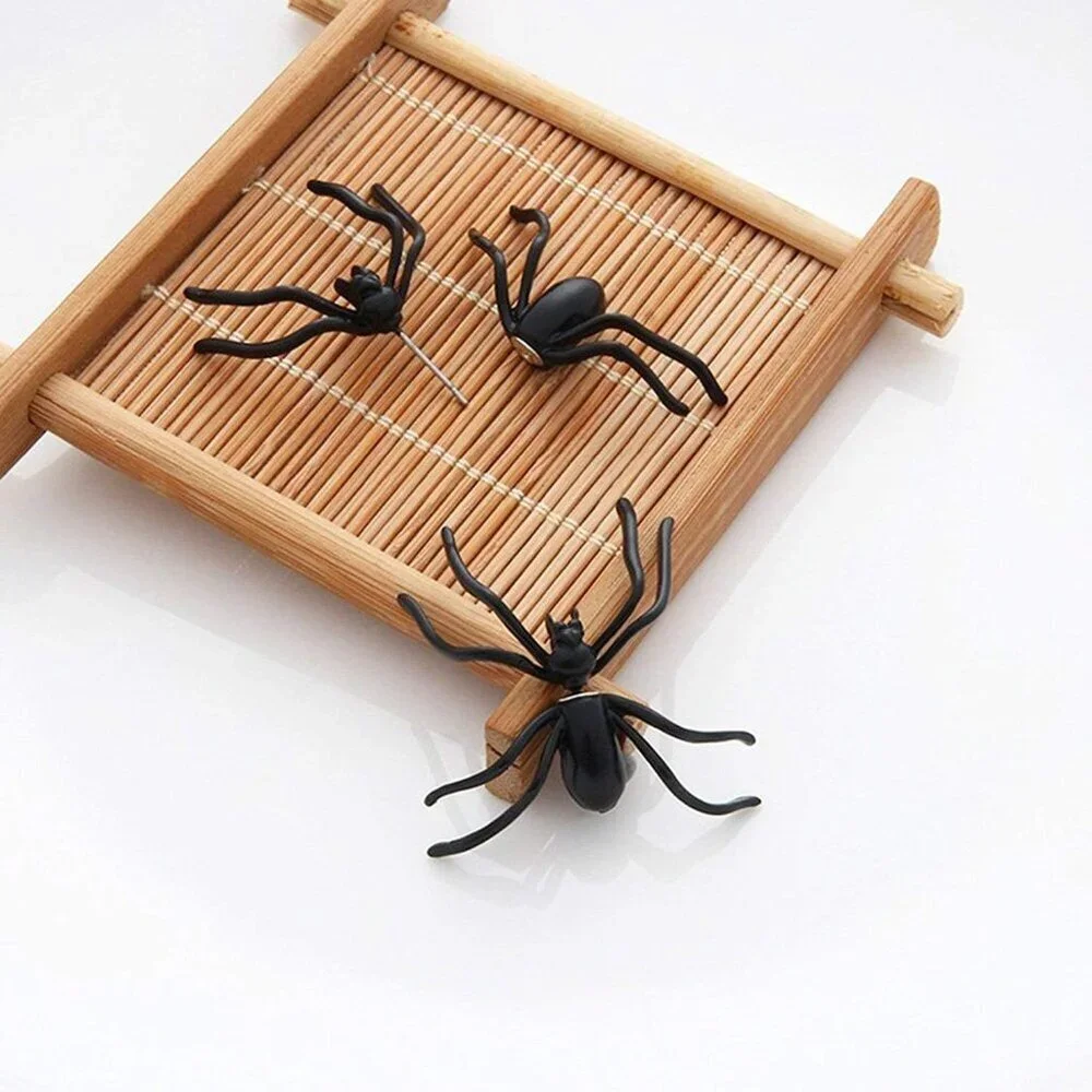 Women's Black Spider Halloween Decorations & Cosplay Party Supplies Earrings